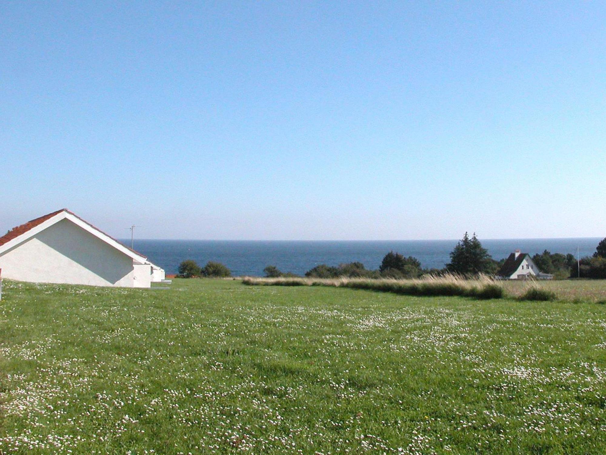 2 Person Holiday Home In Allinge Esterno foto